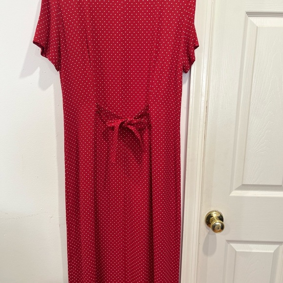 Jessica Howard red dress size 10P
F-17 - Picture 7 of 7